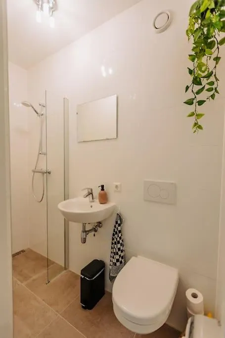 Villa World Island Amsterdam Sloterweg 781