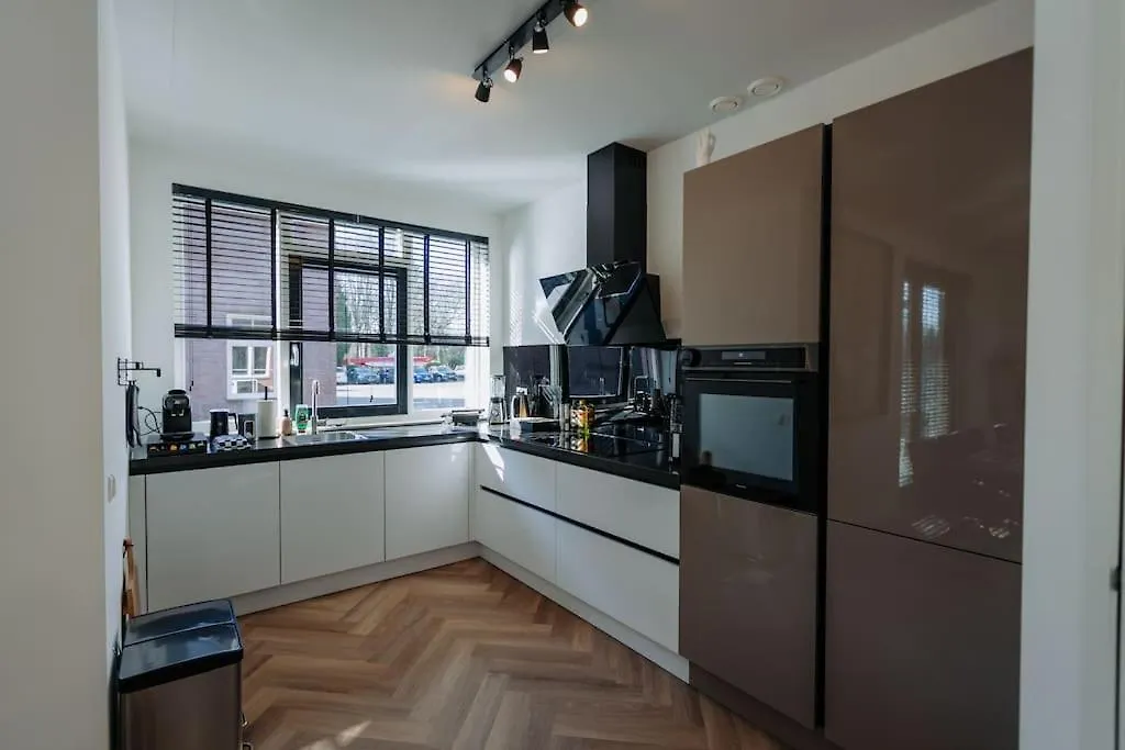 Villa World Island Amsterdam Sloterweg 781